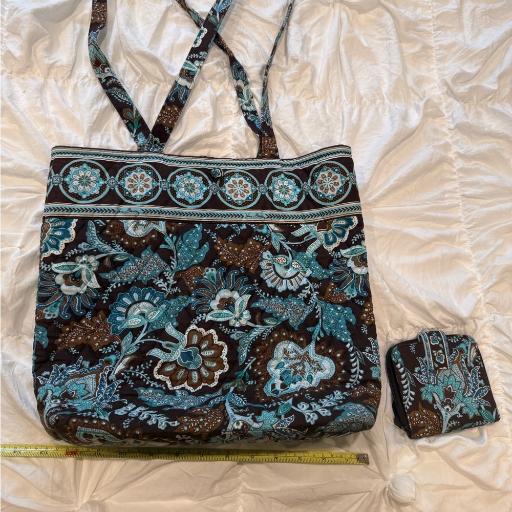 Quilted Floral Tote Bag in Teal and Brown
